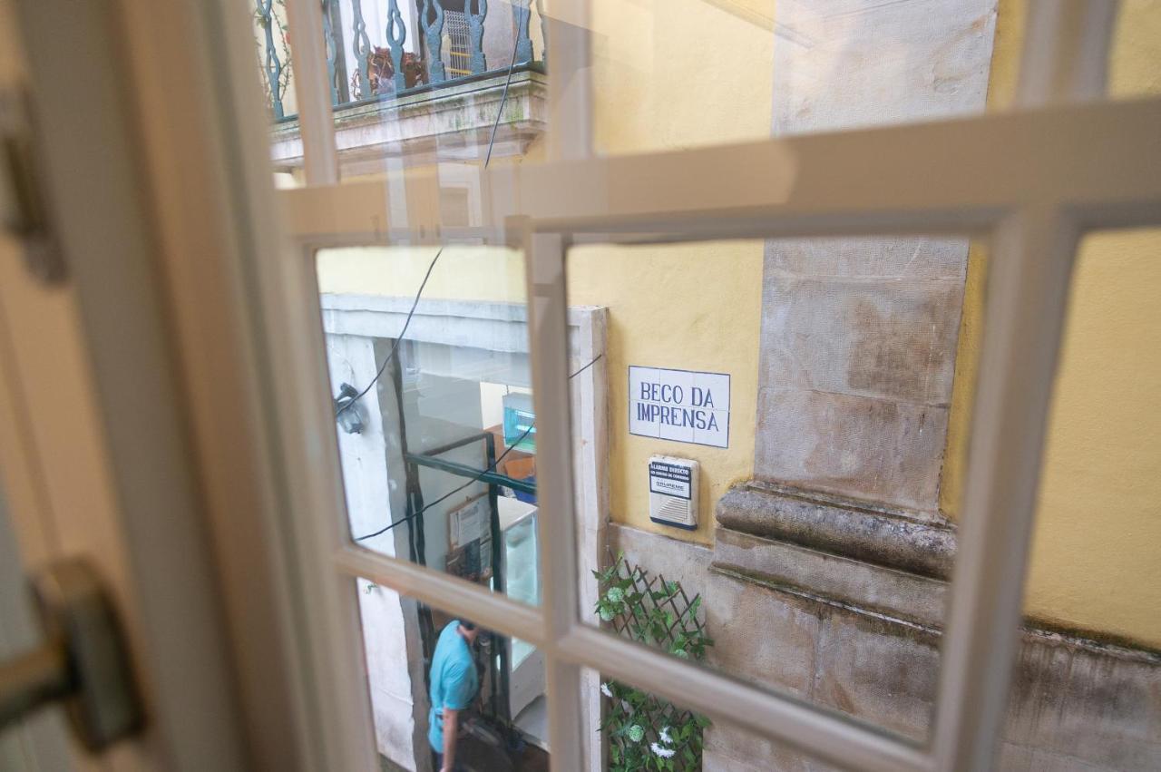 Change The World Hostels - Coimbra - Almedina ภายนอก รูปภาพ