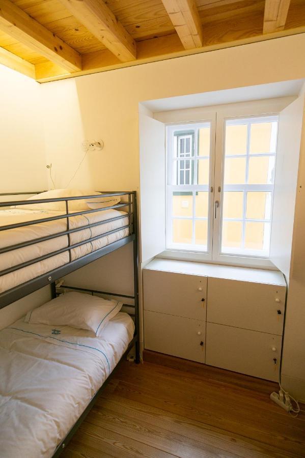 Change The World Hostels - Coimbra - Almedina ภายนอก รูปภาพ