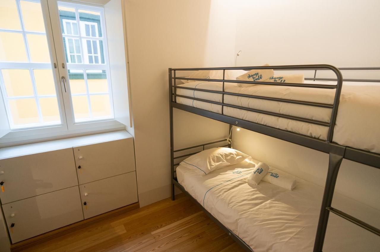 Change The World Hostels - Coimbra - Almedina ภายนอก รูปภาพ