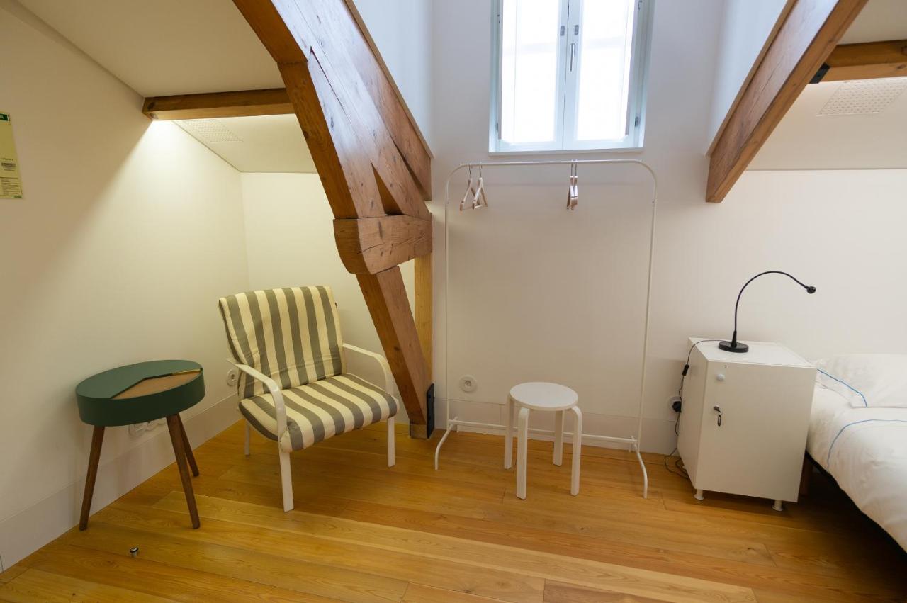 Change The World Hostels - Coimbra - Almedina ภายนอก รูปภาพ