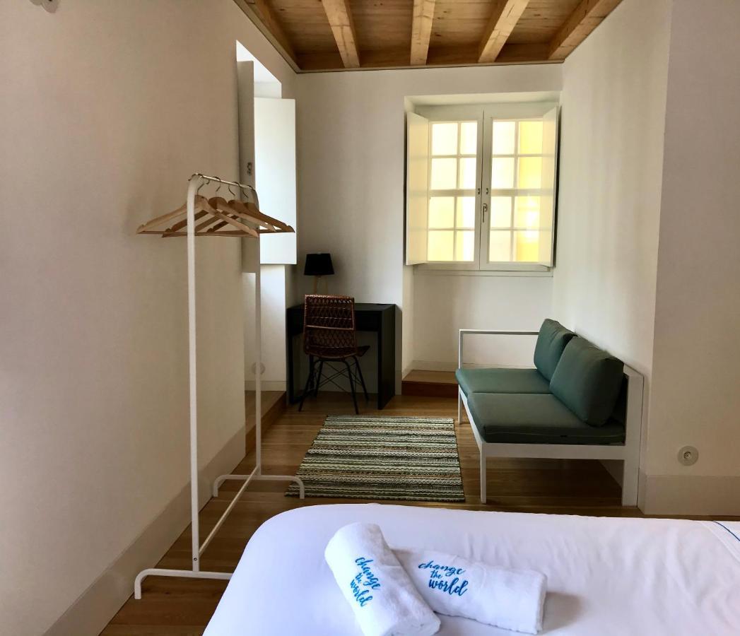 Change The World Hostels - Coimbra - Almedina ภายนอก รูปภาพ